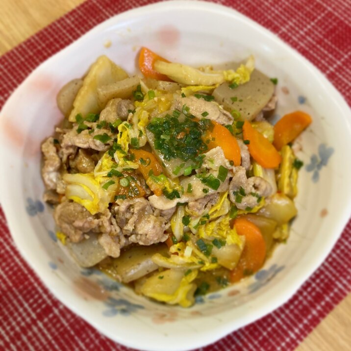 味付け簡単☆白菜と豚バラ肉のオイマヨ炒め❣️